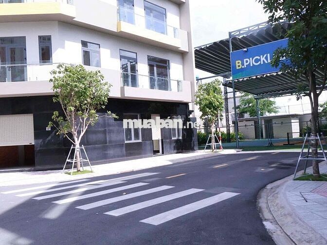 CHÍNH CHỦ CẦN BÁN GẤP NHÀ 61,3M2 SỔ HỒNG SẴN GIÁ CHỈ 2TỶ3