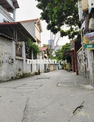 NHÀ ĐẸP 68m² DÂN XÂY KCBT CHẮC CHẮN VẪN MỚI ĐẸP Ở NGAY