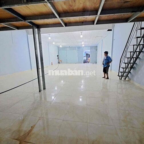 Kho Xưởng 8x20m Gác Lửng. Hẻm Tải 3Tấn. Mã Lò