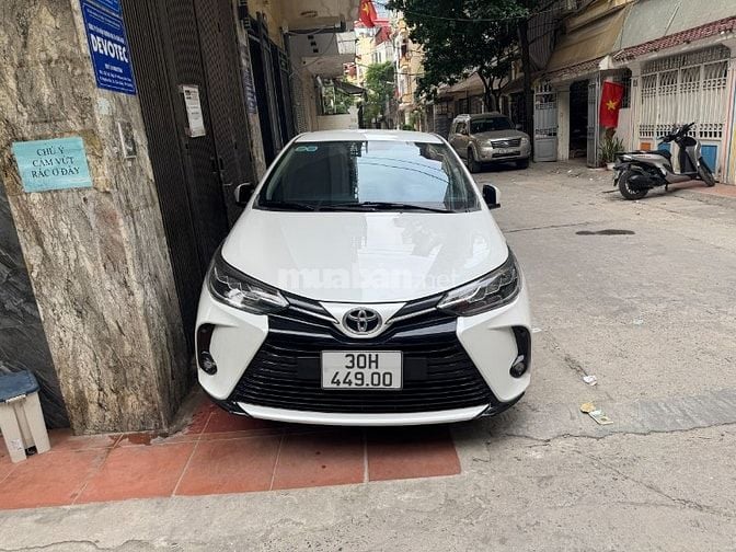 Xe vios tại Hà Nội của gia đình đi