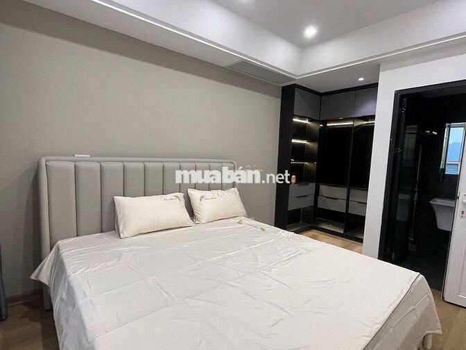 Bán gấp căn hộ KĐT Văn Khê, Hà Đông, 110m2, 3 phòng ngủ, giá tốt