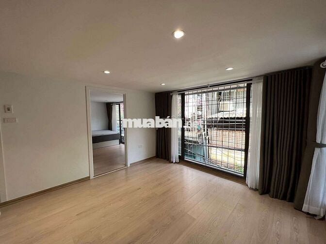 GIÁ 4.7 TỶ! TẬP THỂ THANH XUÂN - TX: 110M², TẦNG 2 - FULL NỘI THẤT!