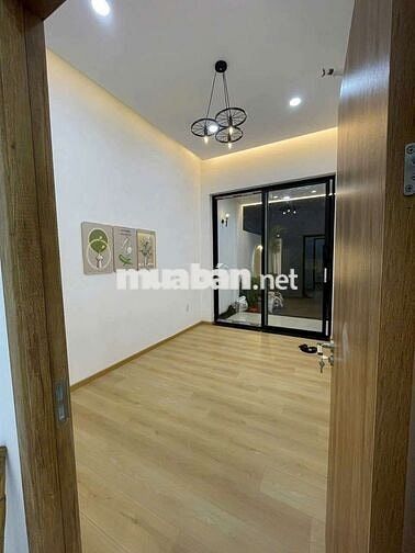 Nhà cấp 4 SHR mặt tiền Tân Thới Nhì 4-2-Hóc Môn.Dt 6x21~123m2~5,3ty