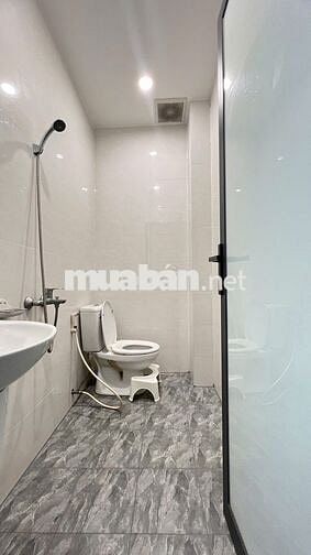 Cho thuê nhà riêng HXH, Phan Văn Hớn, Quận 12, 50m2, 10tr500/tháng