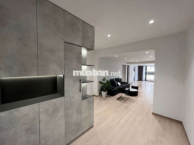 GIÁ 4.7 TỶ! TẬP THỂ THANH XUÂN - TX: 110M², TẦNG 2 - FULL NỘI THẤT!