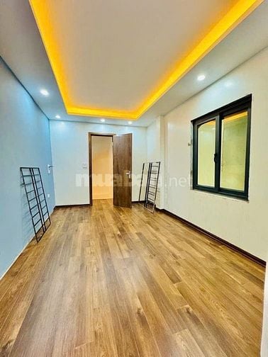 Bán nhà Vĩnh Hưng - ở ngay - tặng nội thất - chỉ 3,6 tỷ Bán nhà Vĩnh Hưng - ở ngay - tặng nội thất - chỉ 3,6 tỷ