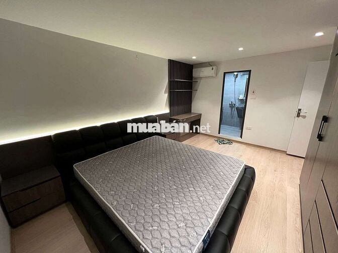 GIÁ 4.7 TỶ! TẬP THỂ THANH XUÂN - TX: 110M², TẦNG 2 - FULL NỘI THẤT!