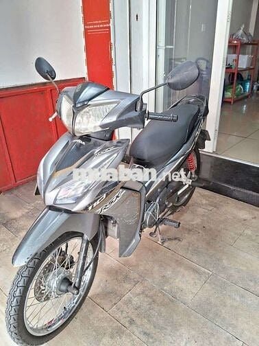 Xe máy Honda Wave RSX màu xám, sản xuất 2013