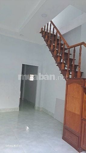 Bán nhà sát bên Sư Phạm Kỹ Thuật đường 5 Linh Chiểu 61m2 1tr1l 