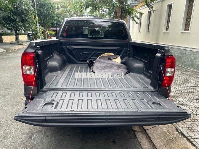 Ford Ranger 2024 XLS 2.0L 4x4 AT - đẹp như mới