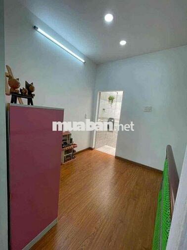 bán nhà,chỉ 2.95 tỷ,24 m2 xây 2 lầu,Phạm Văn Chiêu p.14 quận Gò Vấp