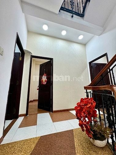 Cho Thuê Nhà MT Vạn Kiếp 7mx15m ngay Phan Xích Long Khu sần uất F&B