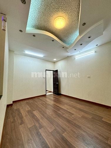 Cho Thuê Nhà MT Vạn Kiếp 7mx15m ngay Phan Xích Long Khu sần uất F&B