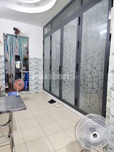 Cho Thuê Nhà MT Vạn Kiếp 7mx15m ngay Phan Xích Long Khu sần uất F&B