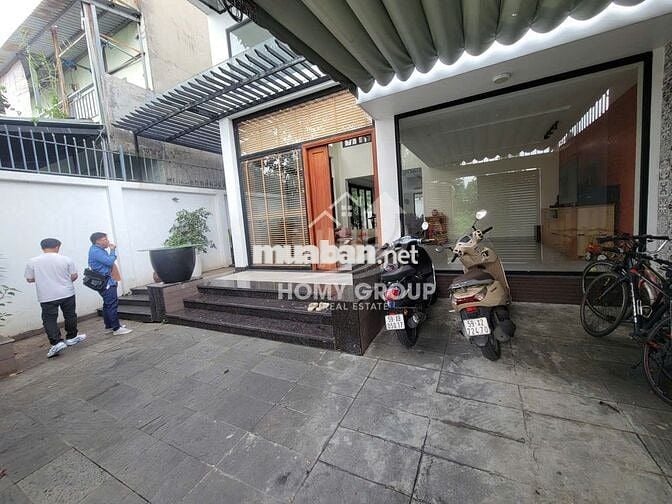 VILLA KHU VEN SÔNG 5PN, ĐƯỜNG 27, HIỆP BÌNH CHÁNH-GẦN GIGAMALL THỦ ĐỨC