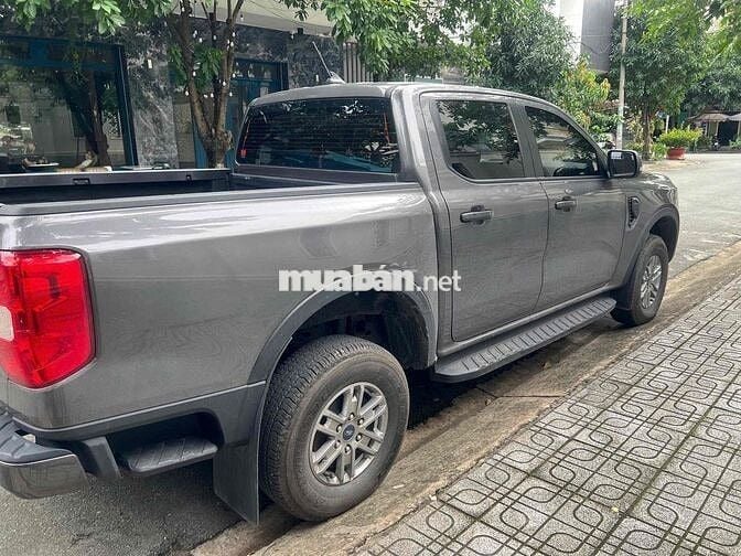 Ford Ranger 2024 XLS 2.0L 4x4 AT - đẹp như mới