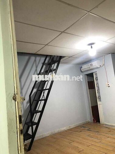 Nhà liền kề gần ngã tư bình triệu không ngập nước