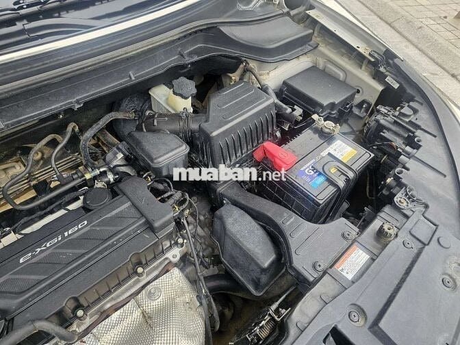 Ô tô SsangYong Tivoli 1.6AT 2015 màu Bạc