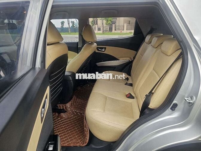 Ô tô SsangYong Tivoli 1.6AT 2015 màu Bạc