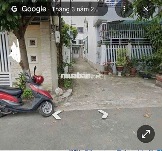 Bán gấp nhà 102m2 ngập sâu nhất là đến mắt ....