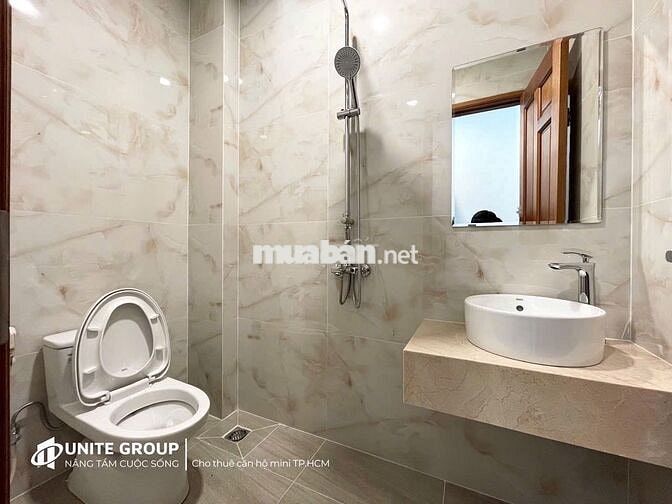 CĂN HỘ CAO CẤP FULL NỘI THẤT CỬA SỔ LỚN Ở BÌNH THẠNH GẦN CHỢ BÀ CHIỂU