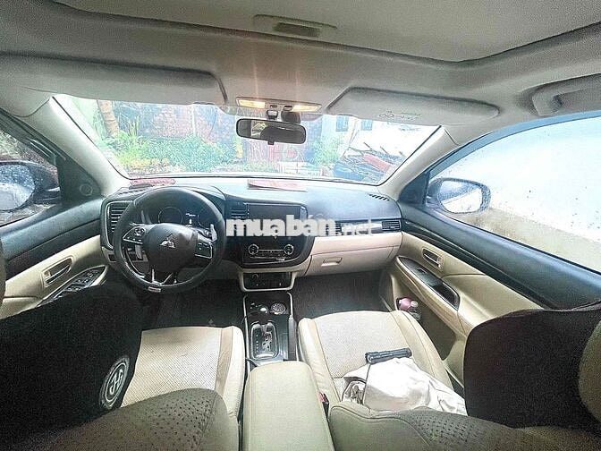 Mitsubishi Outlander 2018 2.0 Premium xe zin đẹp