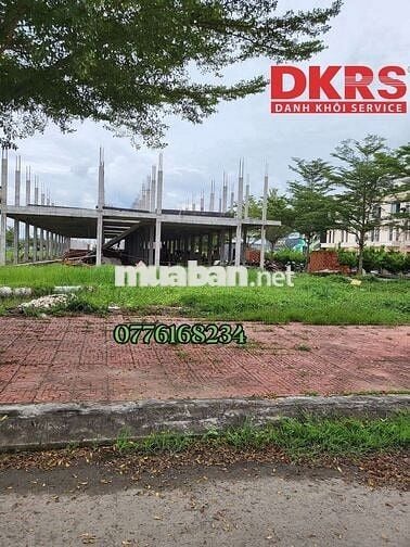 Bán nhà 1 trệt 1 lầu với 2 mặt tiền đường trục chính 22m