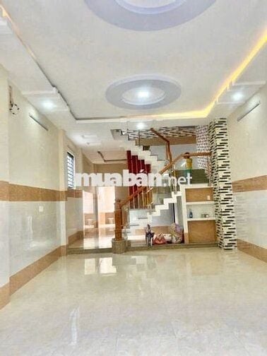 Cho thuê nhà mặt tiền đường Gò Dầu, dt 5x20 trệt 3 lầu