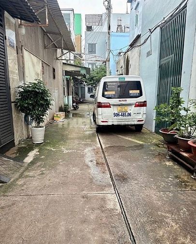 SOS! Bán Nhà ngay đường Võ Văn Kiệt, phường 5, Quận 5, hẻm xe hơi 5m