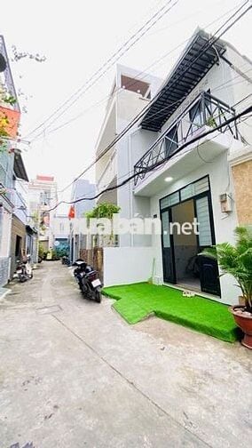 Cần bán nhà 1 trệt 1 lầu hẻm xe hơi Linh Tây, Thủ Đức (Chính chủ)