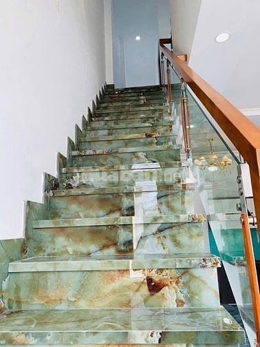 Cần bán nhà khu vực Cầu Tràm,Cần Đước,nhà 1t1l 92m2 giá 1tỷ550tr.