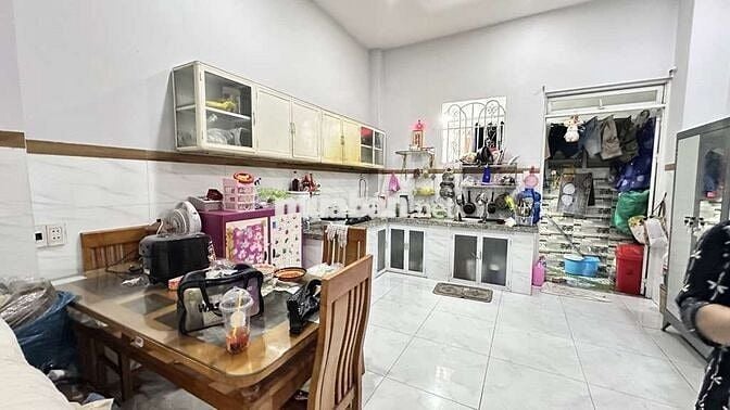 BÁN NHÀ 3 TẦNG – HẺM XE HƠI THÔNG– ĐƯỜNG ĐÔNG BẮC GẦN CVPM QUANG TRUNG