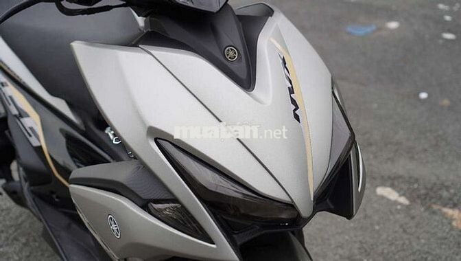 Yamaha NVX 155 ABS Smartkey - Bạc Nhám