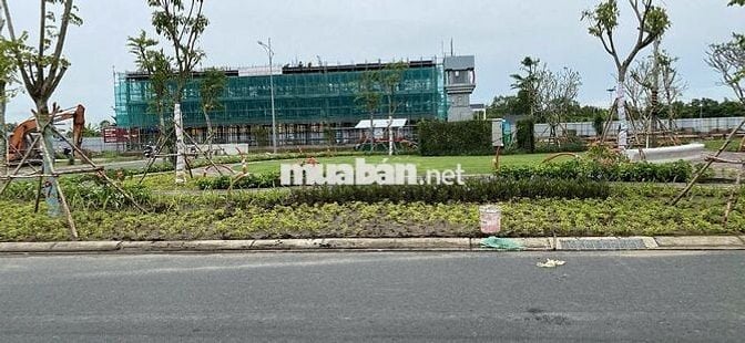 Nền view công viên kênh đầu tư sáng giá quý cuối 2025