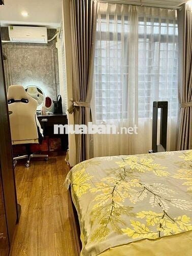 Bán nhà Nguyễn Khang-40m ra đường oto tránh-nhà 5 tầng-mới đẹp,NT xịn