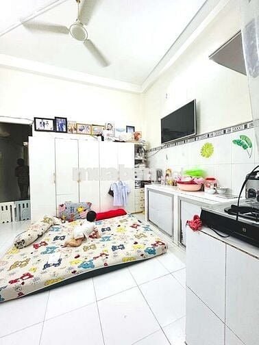 Bán Nhà 2 Tầng 64 m2 Hẻm Ô Tô Đổ Cửa Thông Huỳnh Tấn Phát Nhỉnh 6 Tỷ