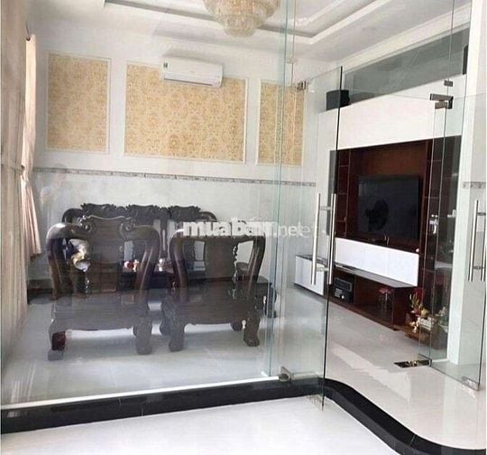 CHỦ GIẢM GẦN 3 TỎI
HẺM XE TẢI THÔNG LÊ VĂN QUỚI 4 TẦNG 8M11M Hơn 7 TỶ