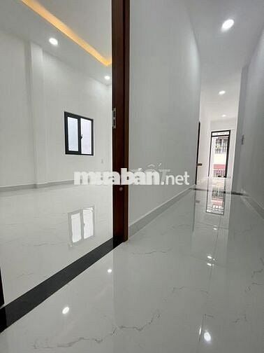 NHÀ XINH 121m2 GIÁ CHỈ 1,39 TỶ THÍCH QUẢNG ĐỨC ÔTÔ QUAY ĐẦU