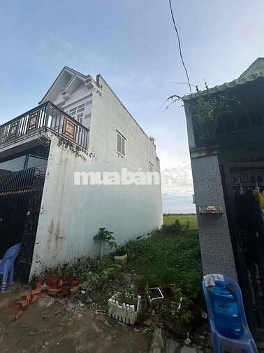 Đất 4x25 100m2 đã lên full thổ cư giá 237Tr xã Mỹ Hạnh giáp Hóc Môn