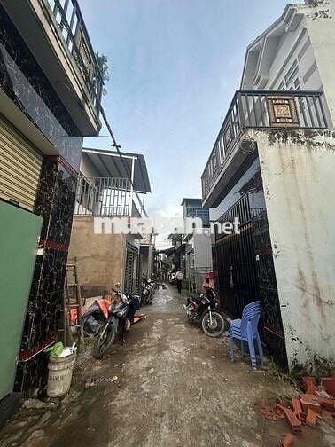 Đất 4x25 100m2 đã lên full thổ cư giá 237Tr xã Mỹ Hạnh giáp Hóc Môn