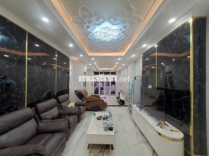 Bán Nhà Mặt Tiền Đinh Bộ Lĩnh, Bình Thạnh - DT 62m² - Giá 16 Tỷ