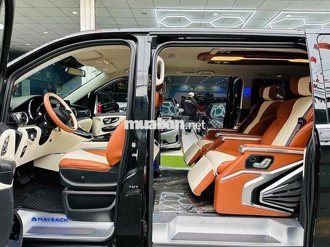 Mercedes Benz V250 Luxury - Up full NT Maybach