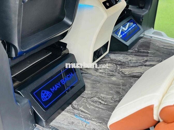 Mercedes Benz V250 Luxury - Up full NT Maybach