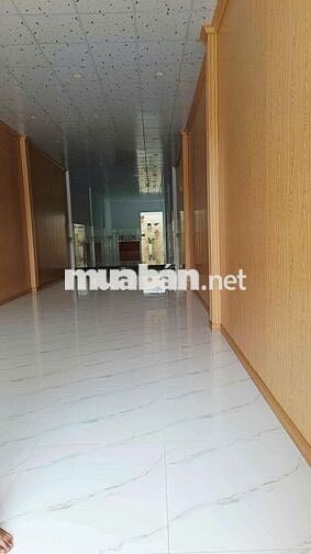 Cho thuê nhà nguyên căn để kinh doanh tại đường Phạm Hùng TP.HCM