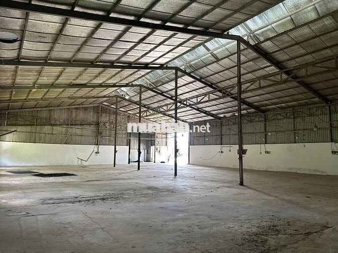 Cho thuê kho bãi Quận 7 DT 400m - PCCC tự động - có Bảo vệ 24/24h.