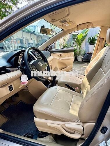 Toyota Vios số sàn 2018 mới  36000 km một chủ