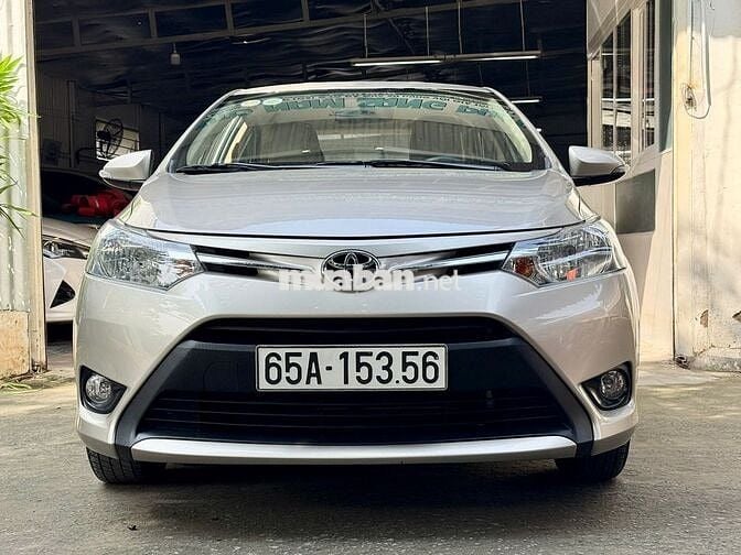 Toyota Vios số sàn 2018 mới  36000 km một chủ