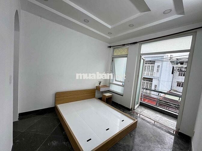 CHO THUÊ 1PN TÁCH BẾP BAN CÔNG FULL NT MỚI TINH GẦN SÂN GOLF TÂN SƠN