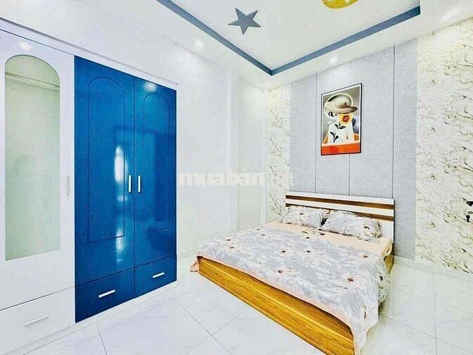 Bán Nhà Thống Nhất, Thủ Đức- 40m2- hẻm xe hơi - giá 2tỷ150tr.