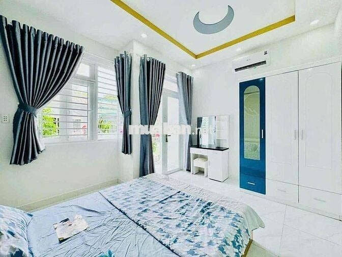 Bán Nhà Thống Nhất, Thủ Đức- 40m2- hẻm xe hơi - giá 2tỷ150tr.